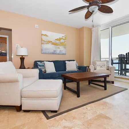 Silver Beach Towers W1602